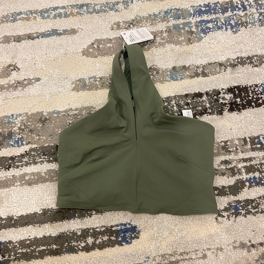 NWT Lululemon sports bra